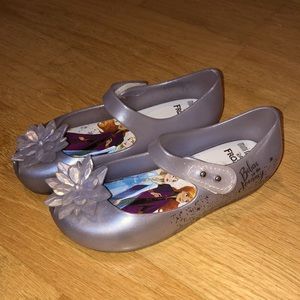 Melissa Frozen Size 11 Toddlers
